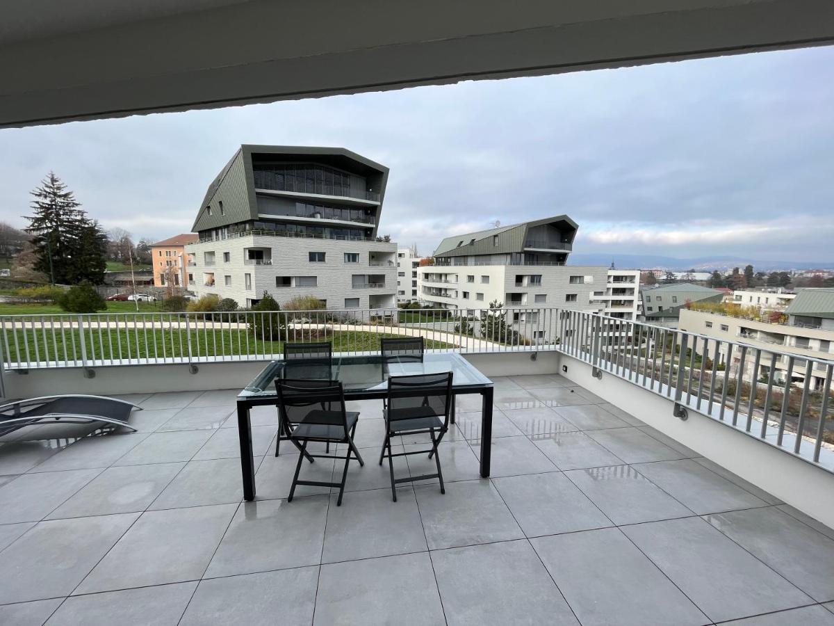 Aurel'S & Jul'S - The Emerald Green Annecy Exterior photo